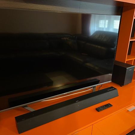 Stay In Style - Vibrant Condo In San Giovanni Lupatoto サン・ジョヴァンニ・ルパトート エクステリア 写真