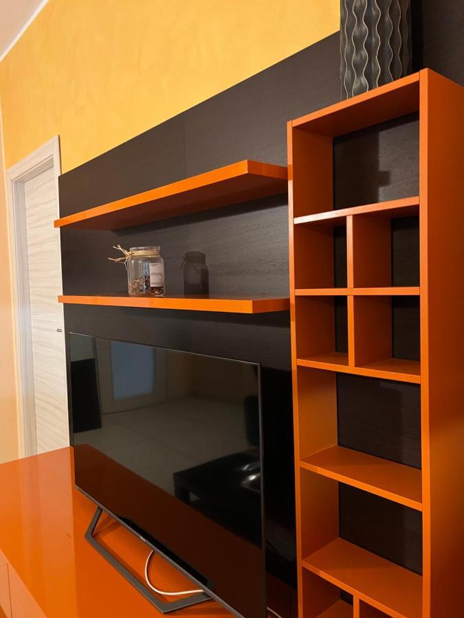 Stay In Style - Vibrant Condo In San Giovanni Lupatoto サン・ジョヴァンニ・ルパトート エクステリア 写真