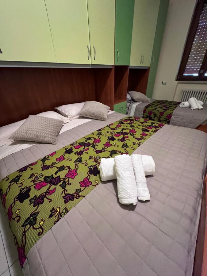Stay In Style - Vibrant Condo In San Giovanni Lupatoto サン・ジョヴァンニ・ルパトート エクステリア 写真