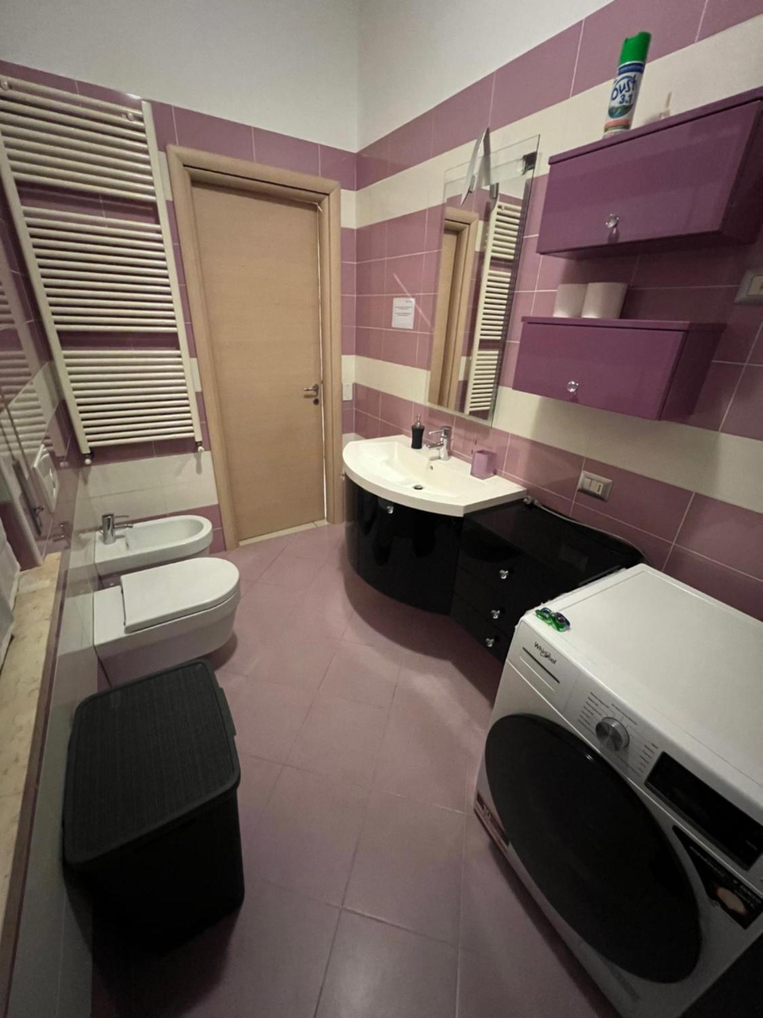 Stay In Style - Vibrant Condo In San Giovanni Lupatoto サン・ジョヴァンニ・ルパトート エクステリア 写真